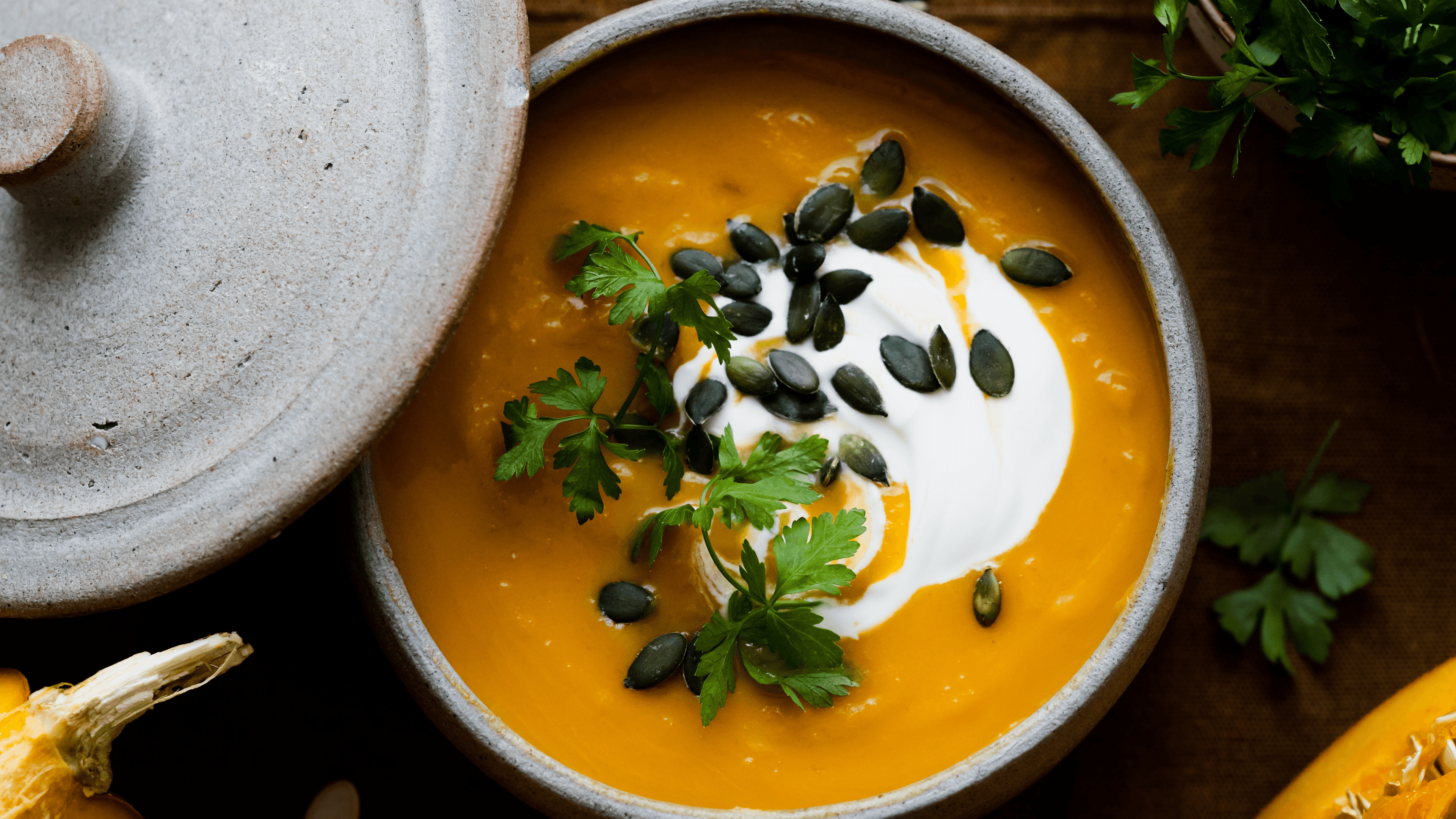 Qu'est-ce qu'on sert avec cet onctueux velouté de courge?